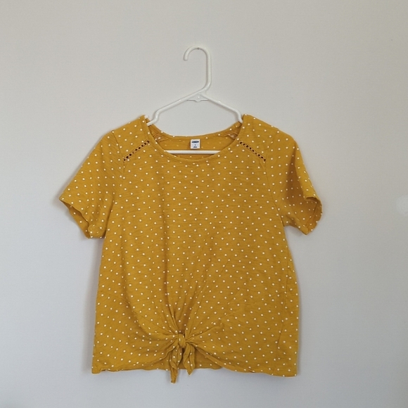 Old Navy Tops - Old Navy mustard tee